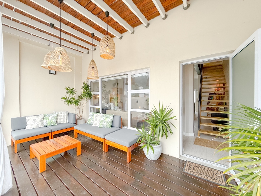 To Let 2 Bedroom Property for Rent in Keurboomstrand Western Cape